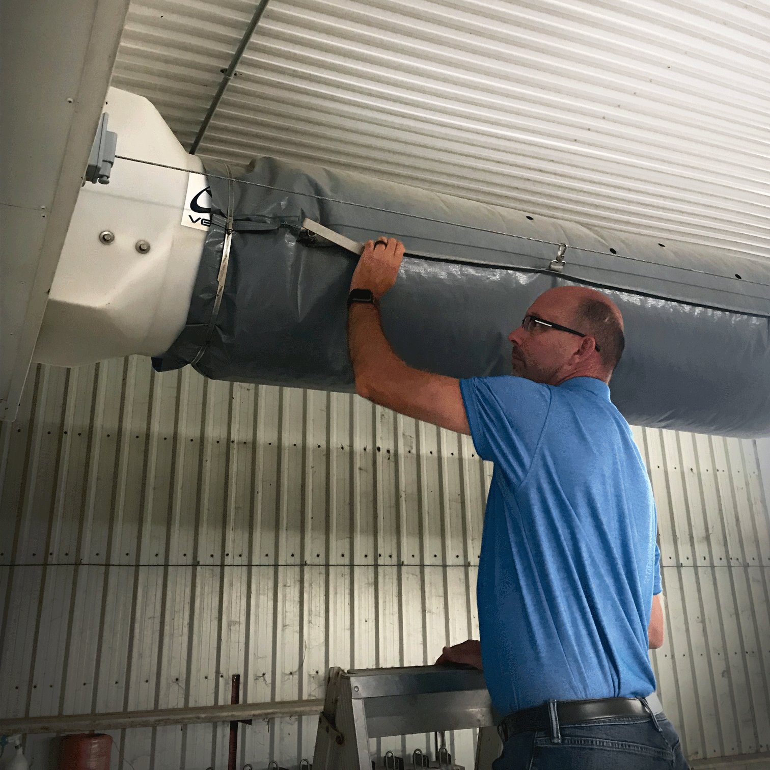 Flap Duct Handle